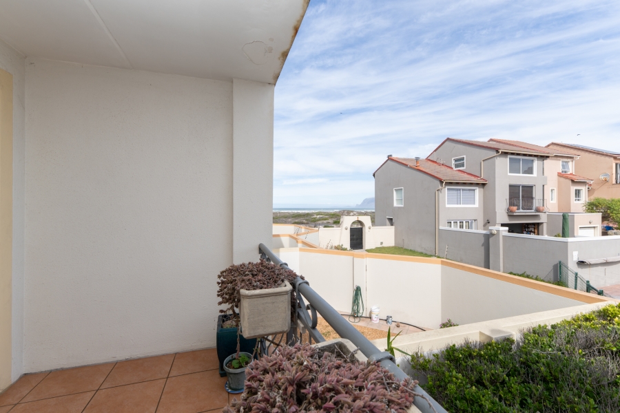 2 Bedroom Property for Sale in Muizenberg Western Cape